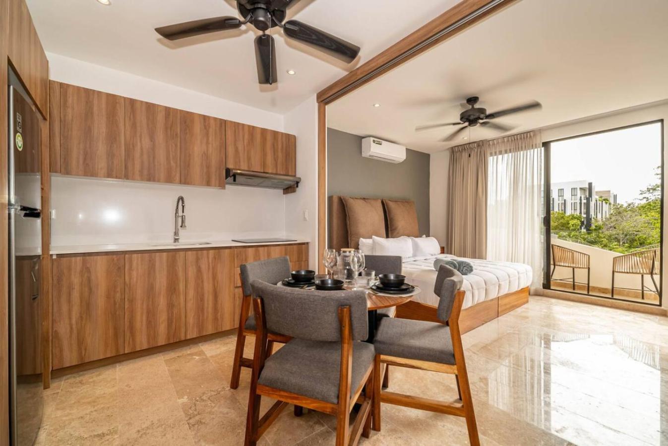 Holiday home King With Balcony, Rooftop Pool In Trendy Aldea Zama